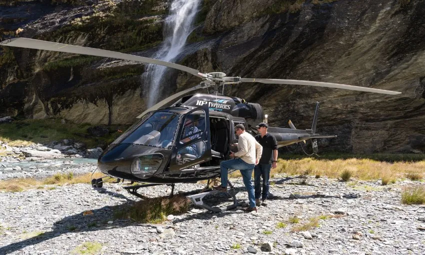 Mt Earnslaw Glacier Helicopter Flight - Book Now | Experience Oz