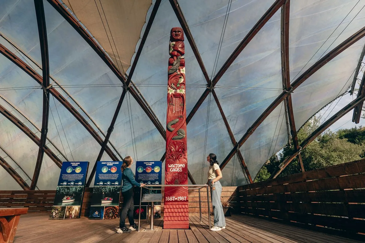 Waitomo Glowworm Caves Guided Tours | Experience Oz-3