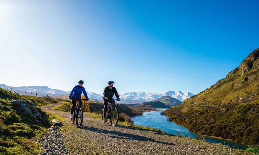 Arrowtown To Queenstown Self-Guided Bike Ride | Experience Oz