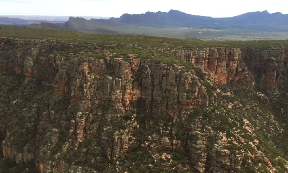 Rawnsley Park Station Sunset Helicopter Flight & Canapes | Experience OZ-2