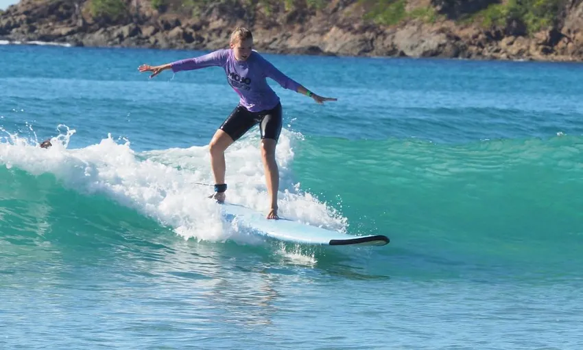 Byron Bay Small Group Surfing Lesson - Half Day | Experience OZ
