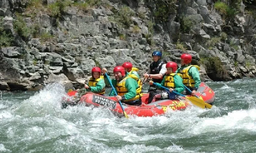 Grade 2 Rangitaiki River Rafting in Rotorua - Book Now | Experience Oz
