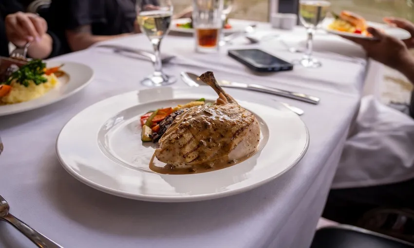 Spirit of Melbourne Lunch Cruise - Book Now | Experience Oz