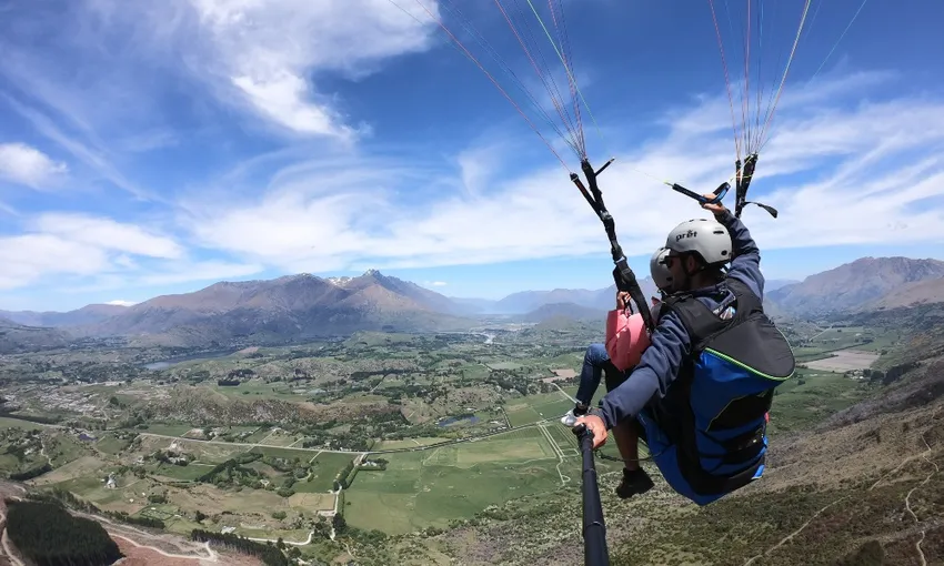 Skytrek Paragliding in Queenstown - Book Now | Experience Oz