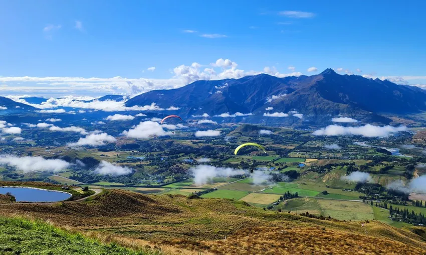Skytrek Paragliding in Queenstown - Book Now | Experience Oz