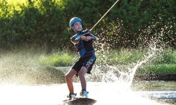 Kids Wakeboard Lesson - 1 Hour