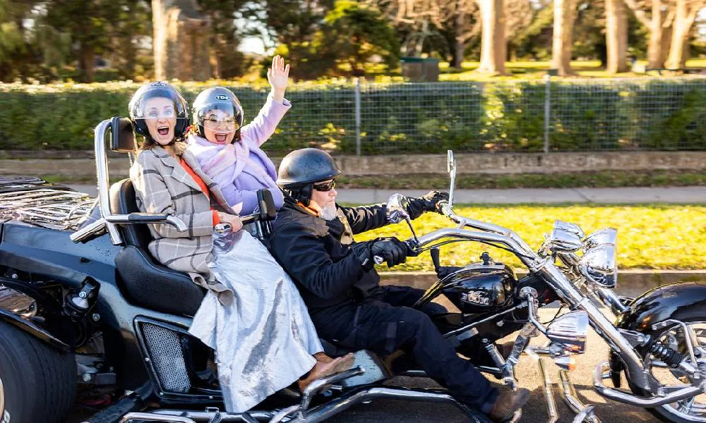 1 Hour Scenic Trike Tour of Orange - Book Now | Experience Oz-1