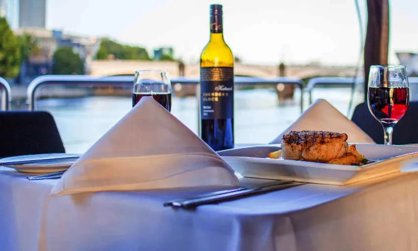 Melbourne Yarra River Dinner Cruise - Book Now | Experience Oz