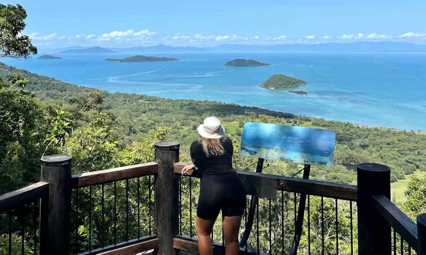 Dunk Island Day Package - Mission Beach Day Return | Experience Oz