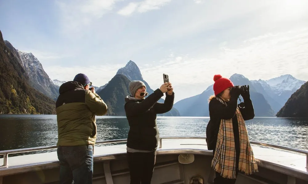 Milford Sound Small Group Coach Cruise Fly from Queenstown - Book Now | Experience Oz-4