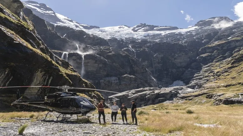Heliworks Earnslaw Burn Helicopter Flight from Queenstown - Book Now | Experience Oz
