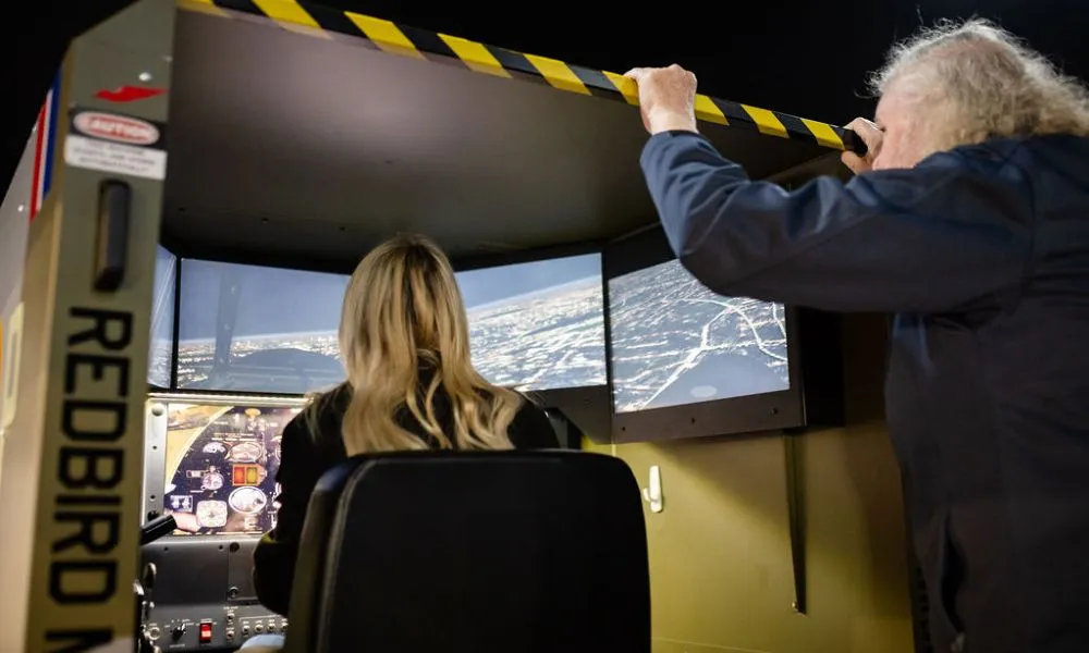 Temora Supermarine Spitfire Flight Simulator Experience | Experience OZ -2