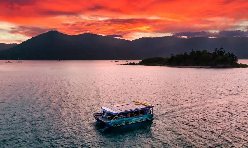 Airlie Beach Glass Bottom Boat Sunset Tour | Experience Oz
