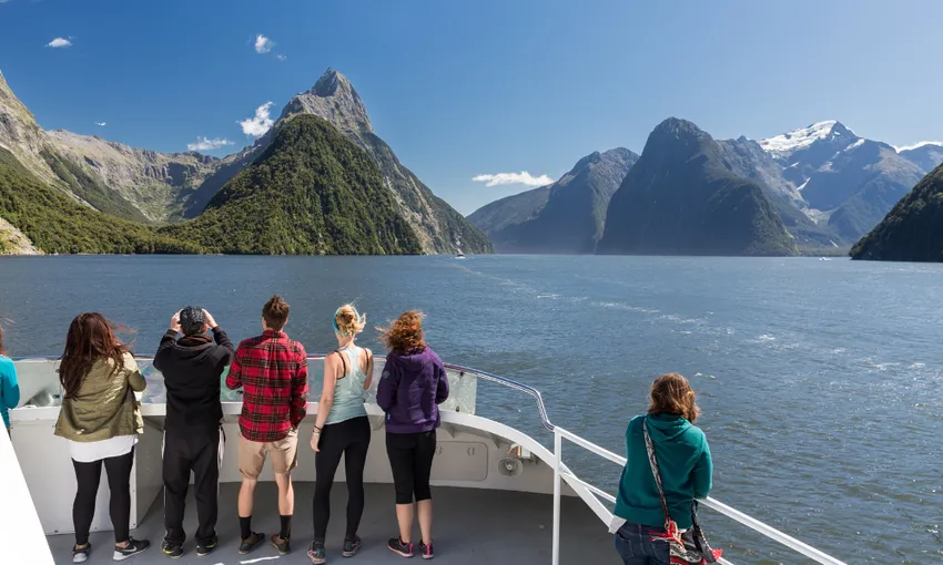 Southern Discoveries Milford Sound Cruise - Book Now | Experience Oz