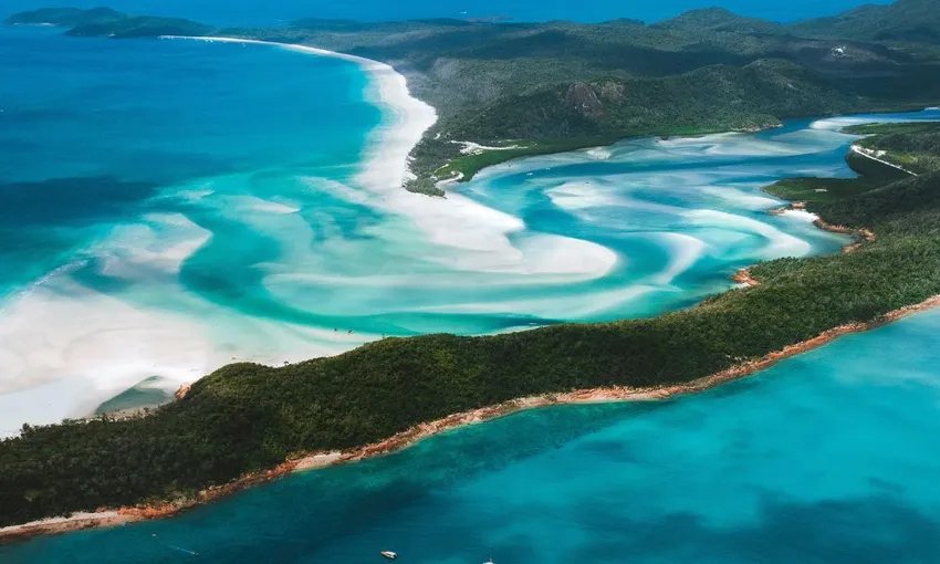 Full Day Viper Whitsundays Tour with Lunch and Snorkel