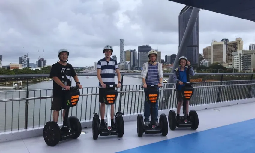 Brisbane City Highlights Segway Tour - 2.5 Hours | Experience Oz
