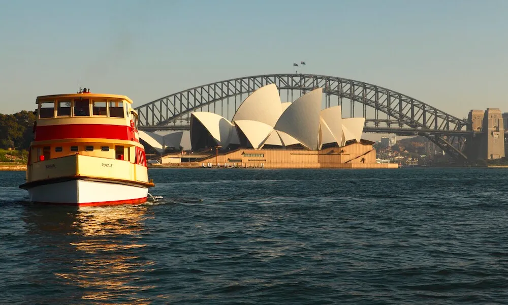 Vivid Sydney Harbour Cruise - Book Now | Experience Oz-5