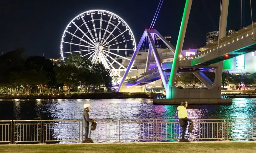 Brisbane Segway Night Adventure | Experience Oz