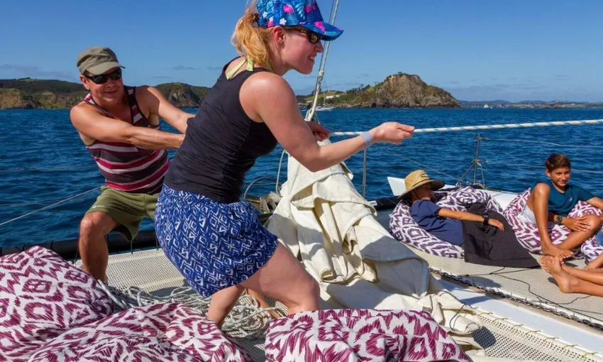 Bay of Islands Day Cruise | Experience Oz