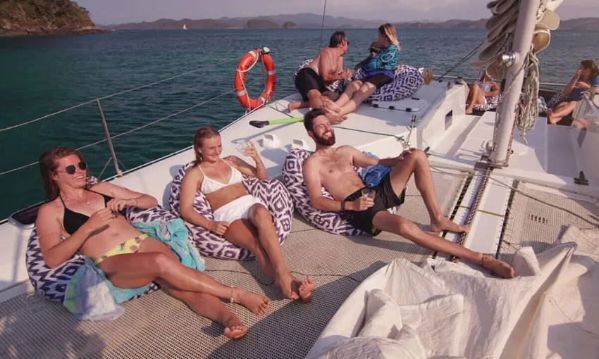 Bay of Islands Sundowner Evening Cruise | Experience Oz