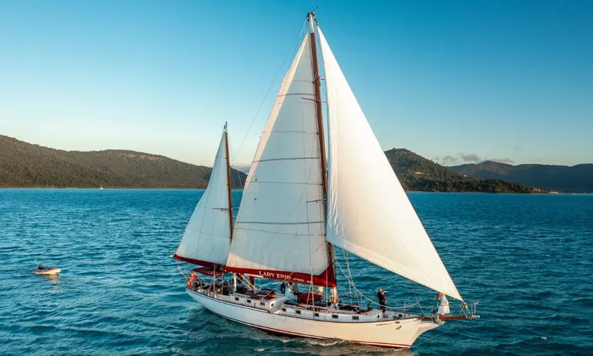 Whitsundays Sunset Sail with Antipasto - Book Now | Experience Oz