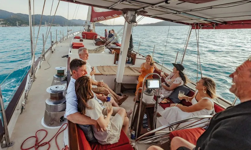 Whitsundays Sunset Sail with Antipasto - Book Now | Experience Oz