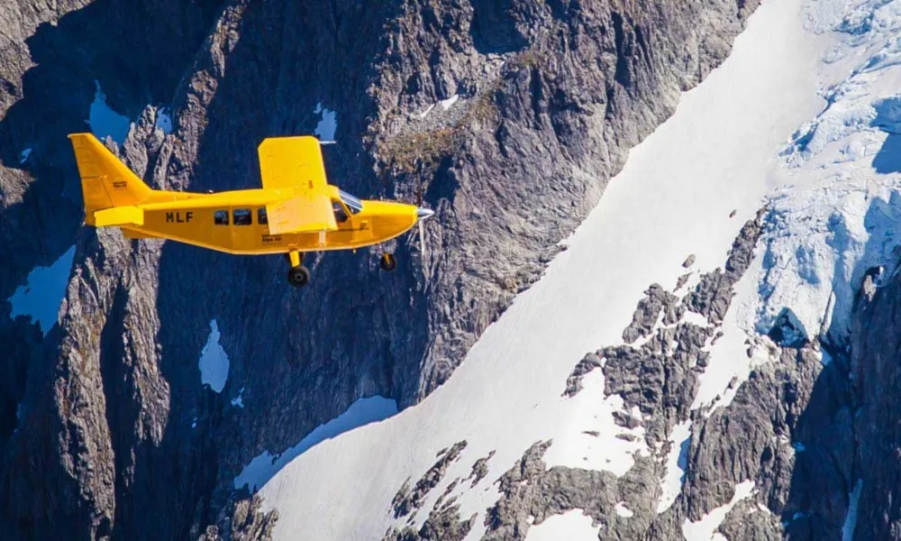 Milford Glacier Flight & Cruise from Wanaka | Experience Oz-5