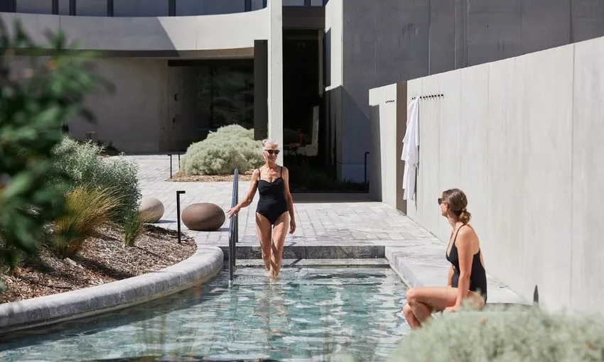 Alba Thermal Springs Bathing | Experience Oz