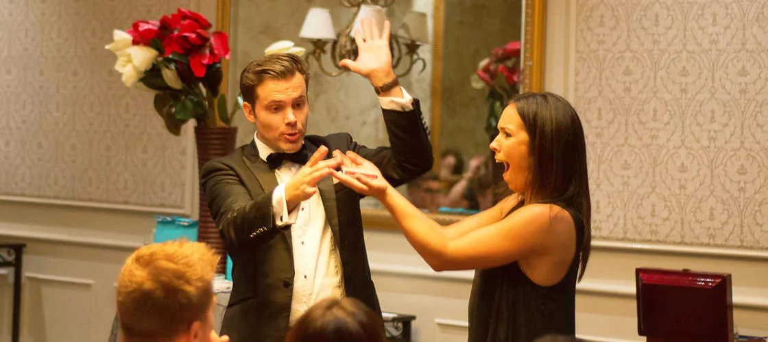 Exclusive Magic Show at The Marriott Hotel | Experience Oz-1