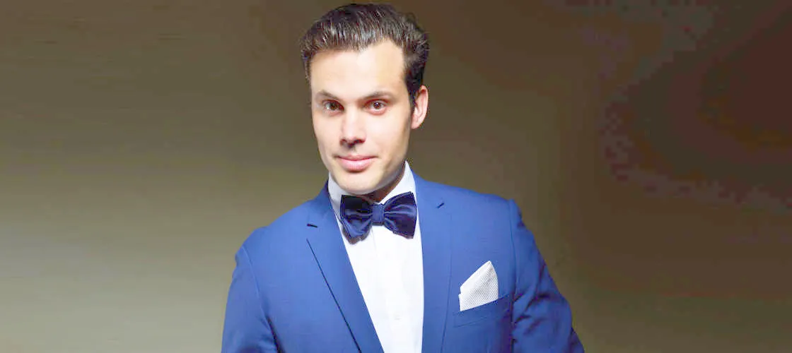 Exclusive Magic Show at The Marriott Hotel | Experience Oz-3