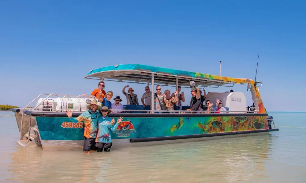 Dinosaur Adventure Tour with Drinks and Tapas | Experience Oz -3