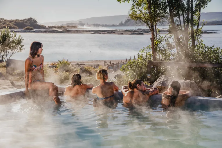 Polynesian Spa Entry & Pavilion Adult Pools | Experience Oz