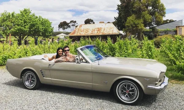 Barossa Valley Mustang and Wine Tour