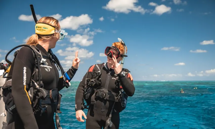 2 Day Cairns Liveaboard on OceanQuest - Book Now | Experience Oz 