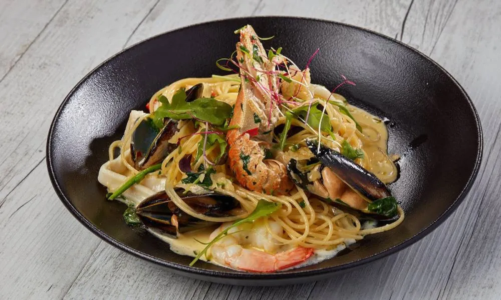 Night at the Aquarium Tour with 2 Course Dinner - Book Now | Experience Oz-2