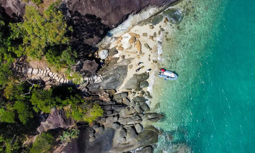 Lady Enid Sailing to Daydream Island Reef Experience | Experience Oz