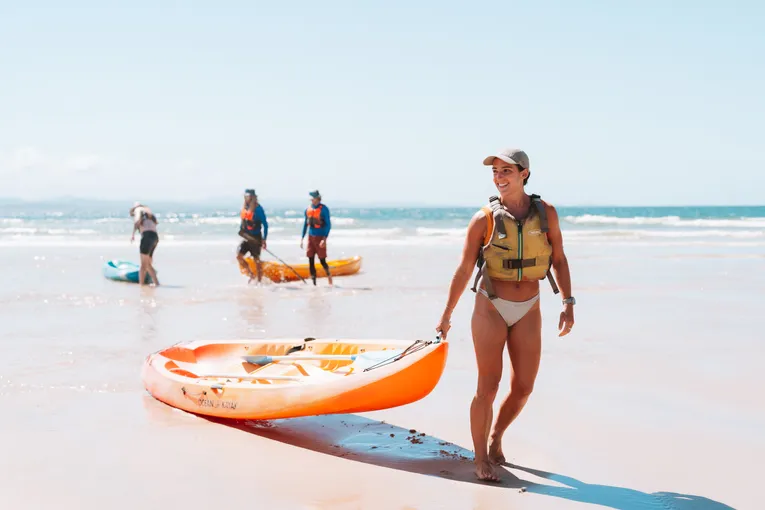 Byron Bay Dolphin Kayak Tour, 2.5 Hours
