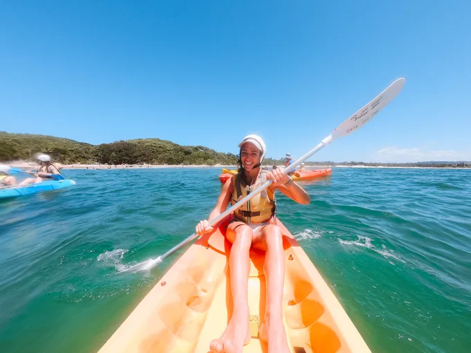 Byron Bay Dolphin Kayak Tour, 2.5 Hours