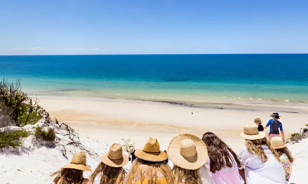 Fraser Island (K'gari) Experience with Lunch and Transfers - Hervey Bay