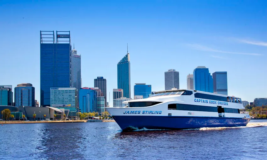 Scenic Swan River Lunch Cruise in Perth