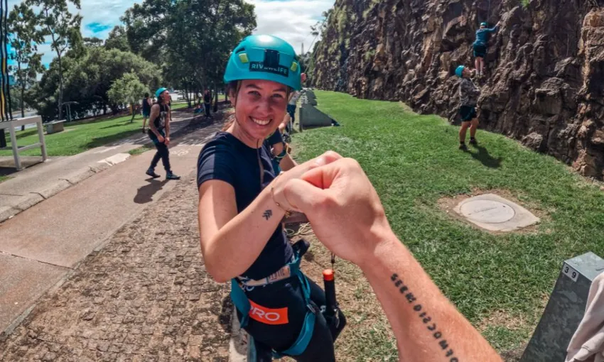 Kangaroo Point Outdoor Rock Climbing - 2 Hours  