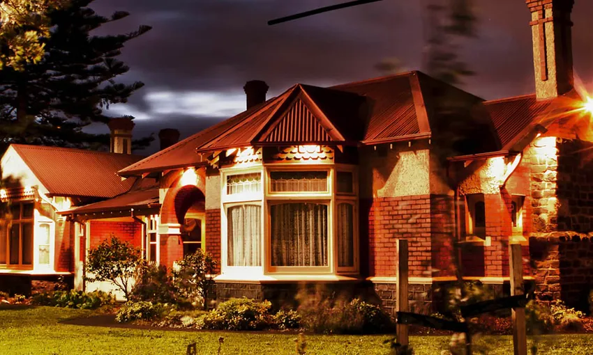 Altona Homestead Ghost Tour, Spirits of the Past - 1.5 Hours