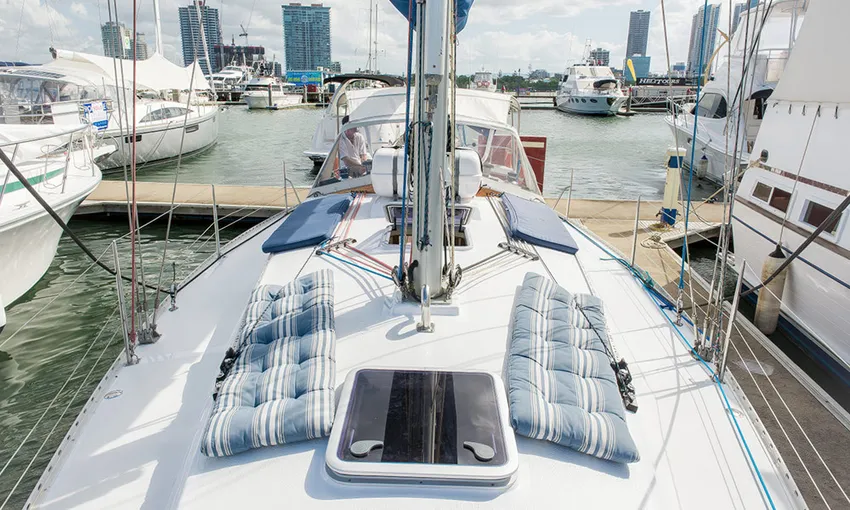 Champagne Sailing Cruise, 2 Hours - Gold Coast - For 2