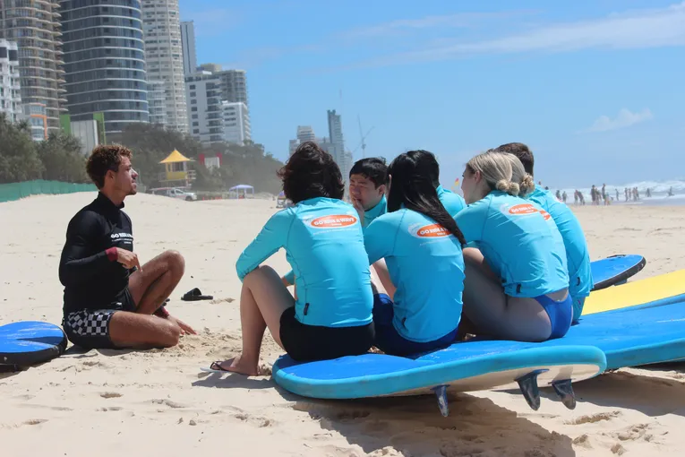 2-Hour Surf Experience on the Gold Coast