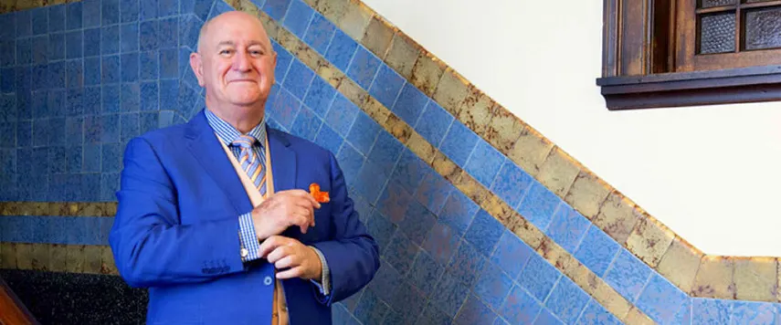 Sydney Magic Show with The Gentleman Magician - Book Now | Experience Oz
