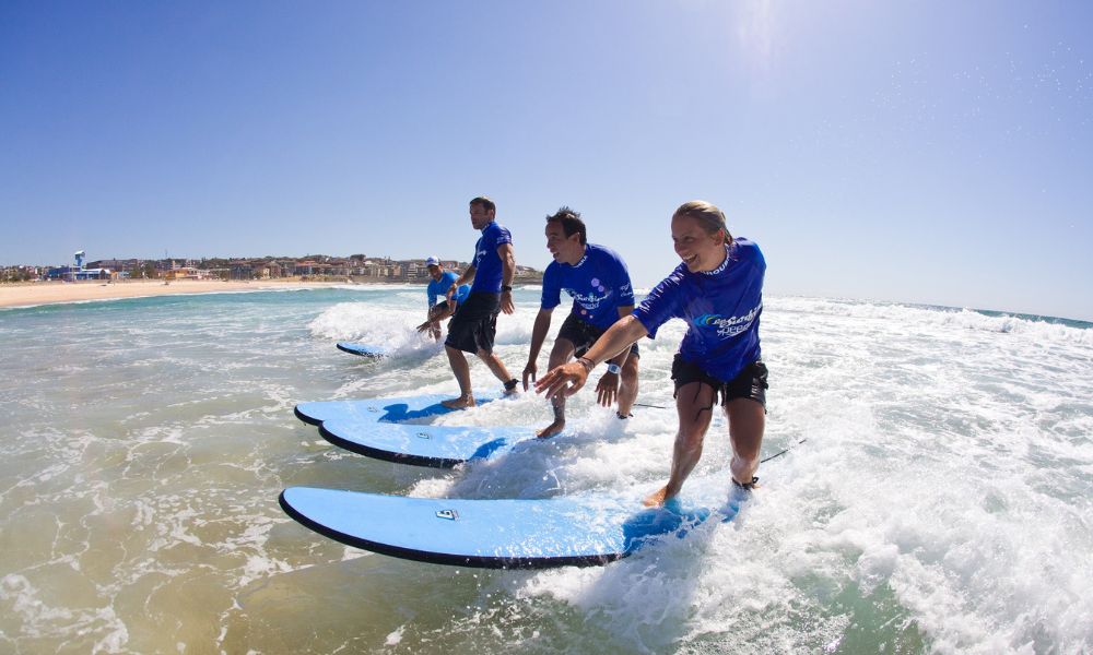 Beginner Surf Lesson at Maroubra Beach, 2 Hours 