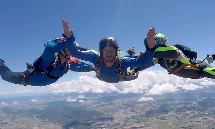 Tandem Skydive Up to 14,000ft, with Transfers - Cairns