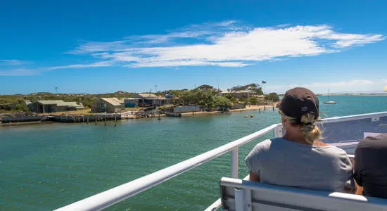 Coorong Adventure Cruise With Guided Walk 