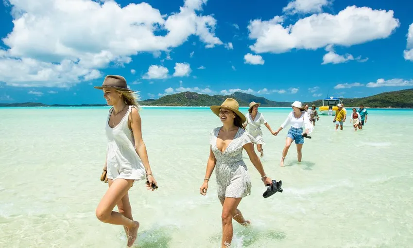Whitsundays Scenic Flight, Rafting & Snorkelling - Full Day
