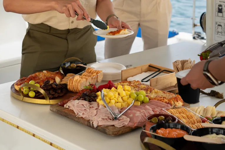 Sydney Harbour Cruise, Sunset & Sparkle - Sydney